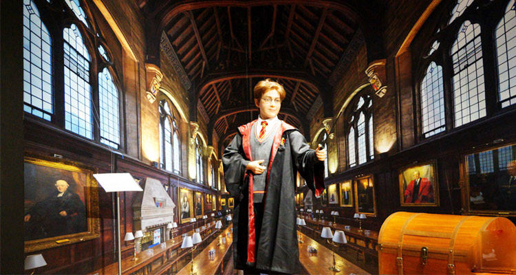 Top 10 Tourist Attractions in Shimla Johnnies wax museum